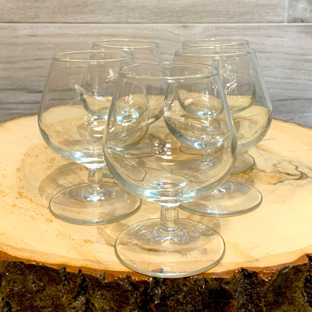 Lovely Set of five vintage brandy cognac glasses